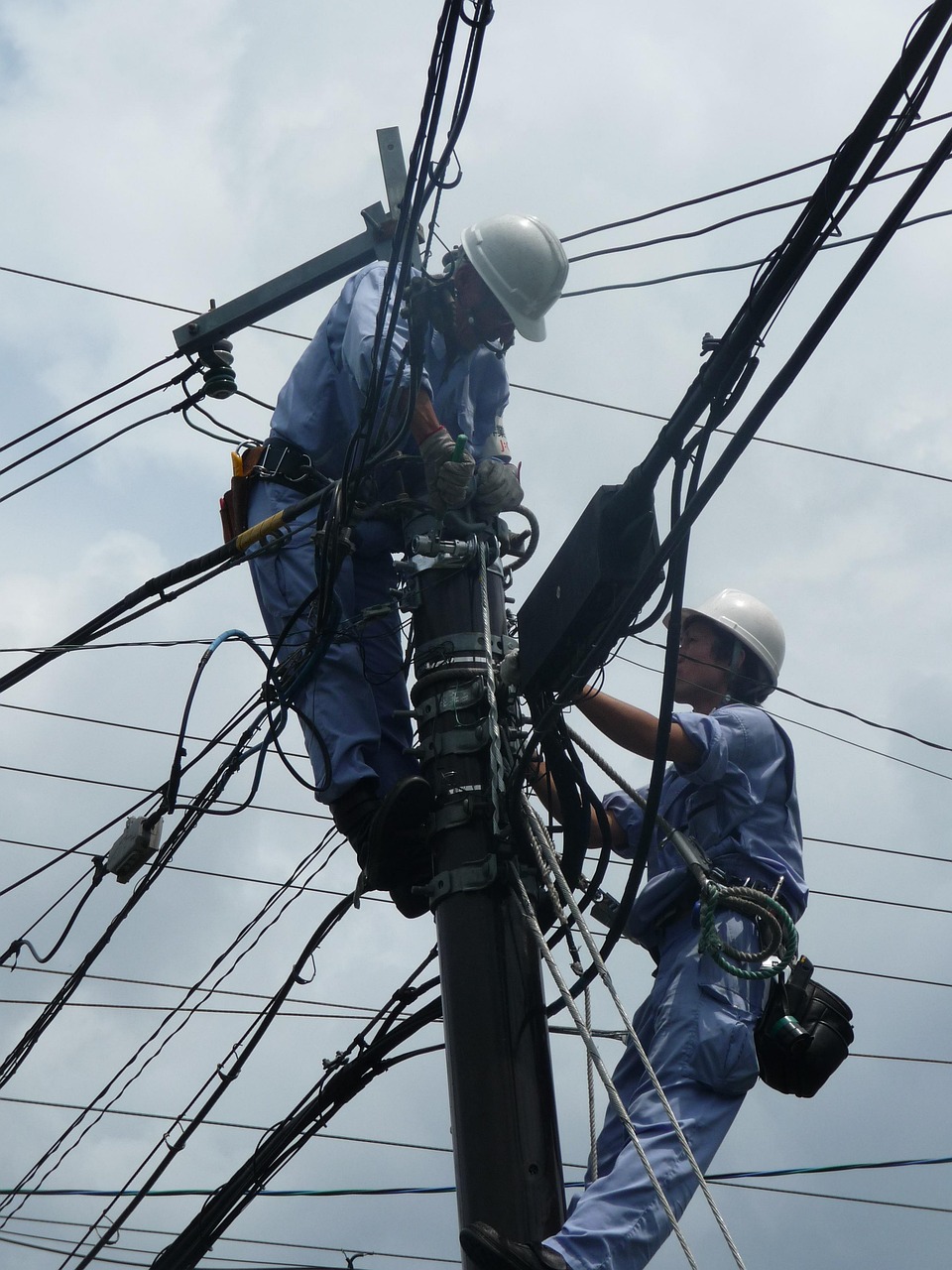 electrical-repair-service
